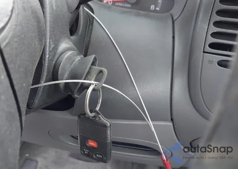 1997 Ford F-150 Lariat/Standard/Xl/Xlt z USA, uszkodzony, nr VIN 1FTEF17L6VLA10922